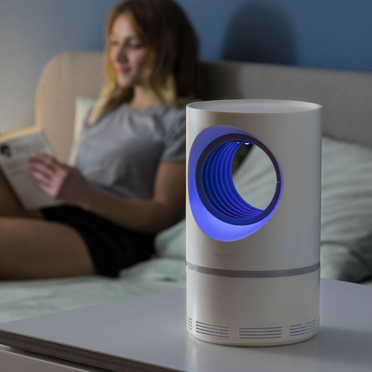 Anti-Mücken Saug-Lampe KL Virvel InnovaGoods – UV LED Insektenfalle mit USB-6