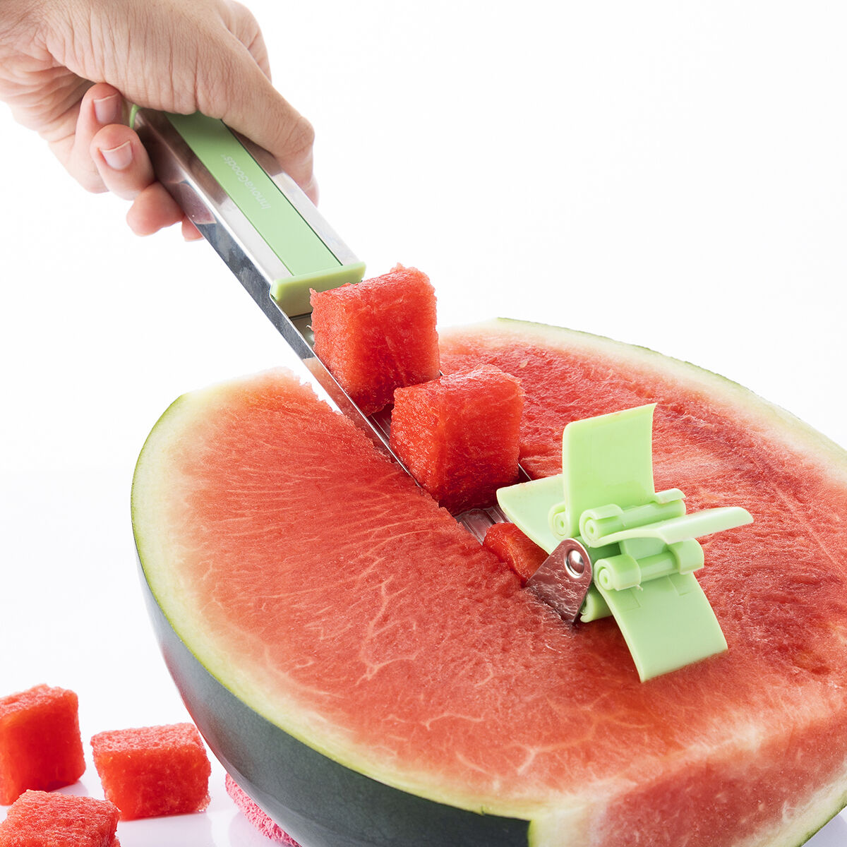 nnovaGoods Wassermelonen Würfelschneider Cutmil – Melonen Cutter-4